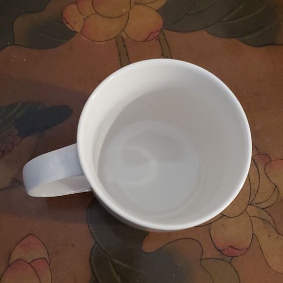 Rare 2010 Starbucks White Embossed Siren 14 oz. Coffee Cup - Picture 4 of 6